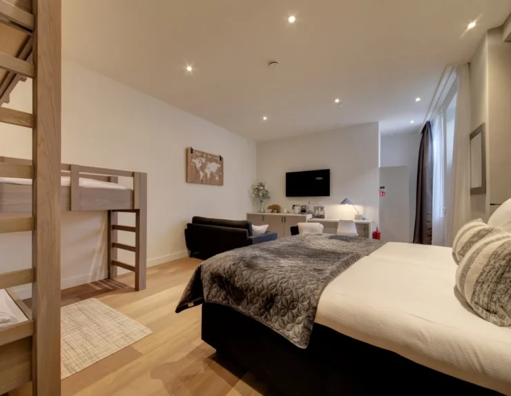 05b-large_1540403423